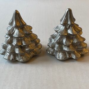 Kirk Stieff Evergreen Pewter Salt and Pepper Shaker Set.